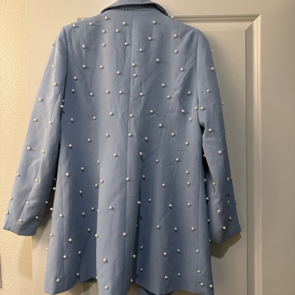 Boohoo Light Blue Pearl-Studded Blazer Jacket - Picture 2 of 4